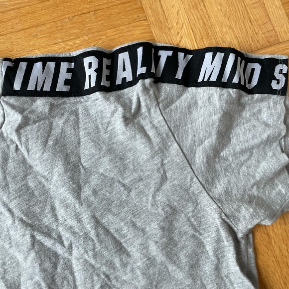 Her Universe Marvel Avengers: Infinity War Soul Stone Girls Crop Top - Picture 10 of 12